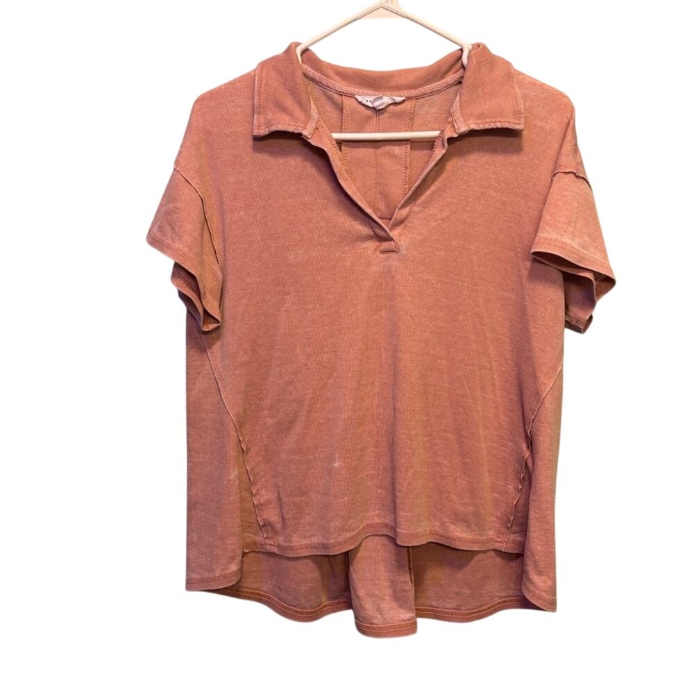 Jane and Delancey Rose Distressed Knit Collared Short Sleeve Top